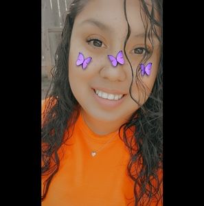 Meet your Posher, Fernanda